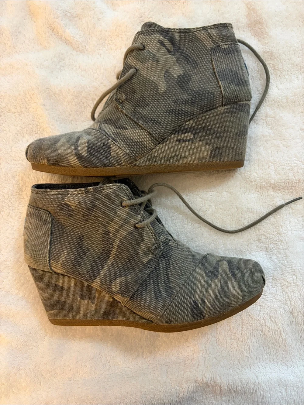 TOMS Camouflage Hidden Wedge Ankle Booties - Olive Camo
